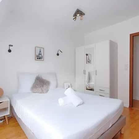24 Madrid - Saint-lazare 6p Appartamento